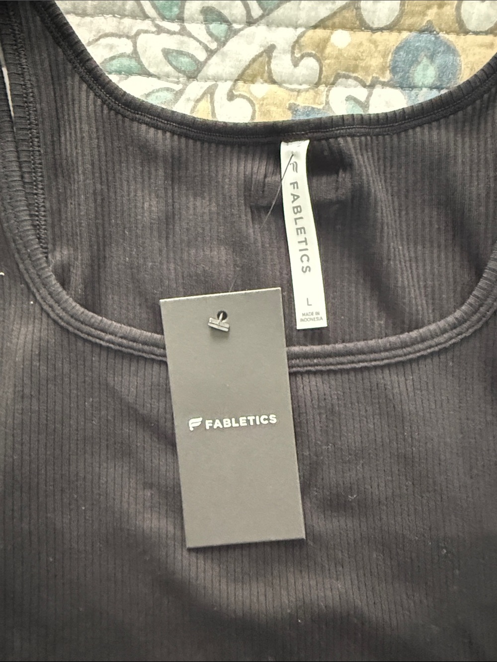 Fabletics Black Ribbed Cropped Tank - Picture 3 of 3